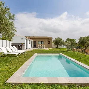 Casa rural Kharooms Paredones Ii Caminito Del Rey, Álora